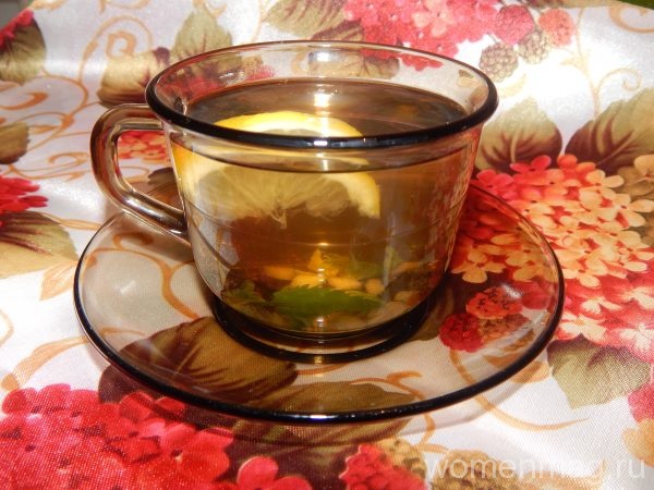 Витаминный согревающий травяной чай с имбирём