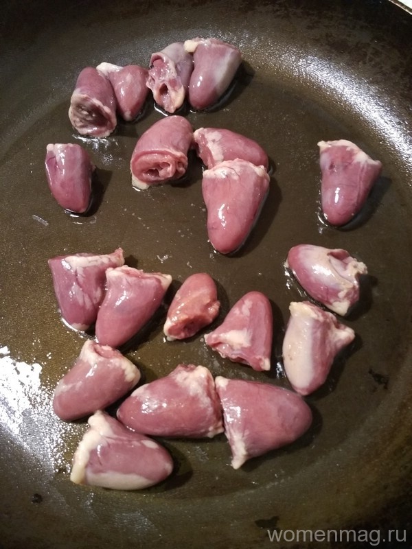 Шашлычки из куриных сердечек в тайском стиле