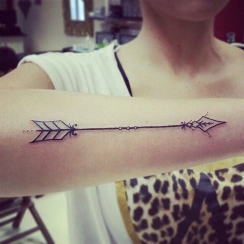 Татуировка со стрелами