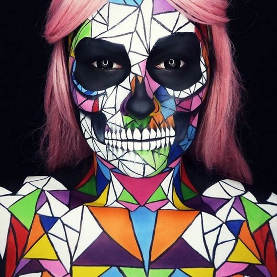 Рисунки на лице: идеи макияжа череп на Хэллоуин