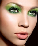 Зеленый макияж глаз