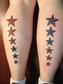 Модные тату с элементами из звезд