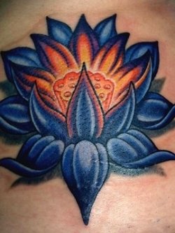 Татуировки с цветами