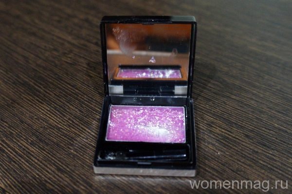 Соблазняющие губы с блеском для губ Givenchy Logo Sunkissed Gloss Violet