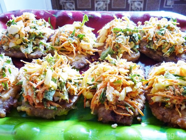Пикантные отбивные из куриного филе
