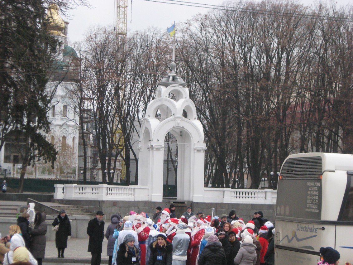 Зеркальная Струя в Харькове Зеркальная Струя в Харькове