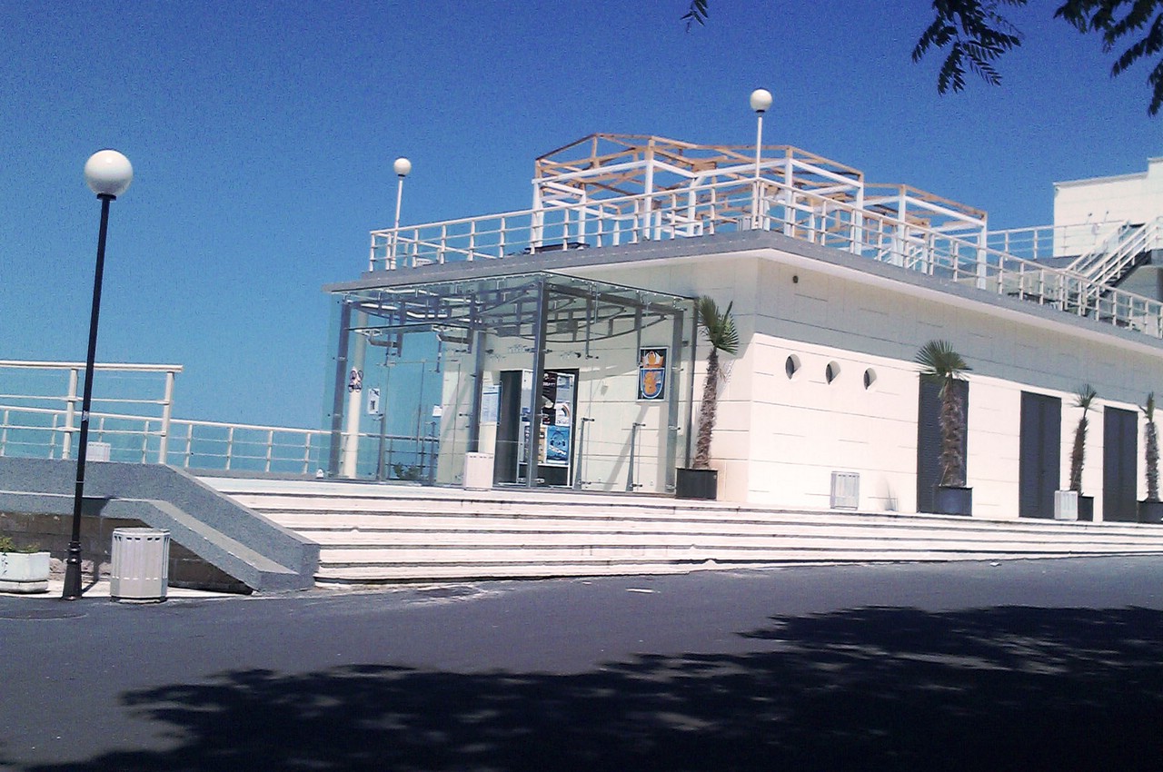 Культурный центр Морское Казино в Бургасе