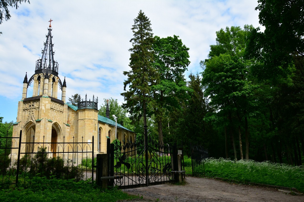 шуваловский парк осенью