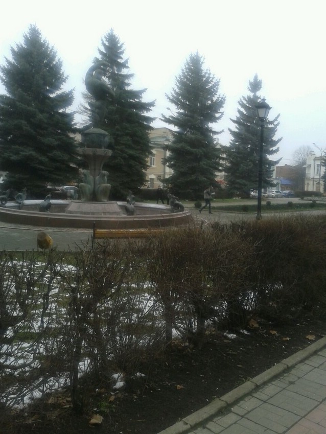 Площадь Ленина во Владикавказе Площадь Ленина во Владикавказе