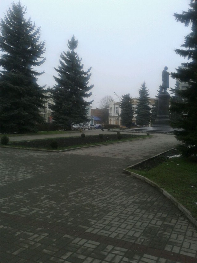 Площадь Ленина во Владикавказе Площадь Ленина во Владикавказе