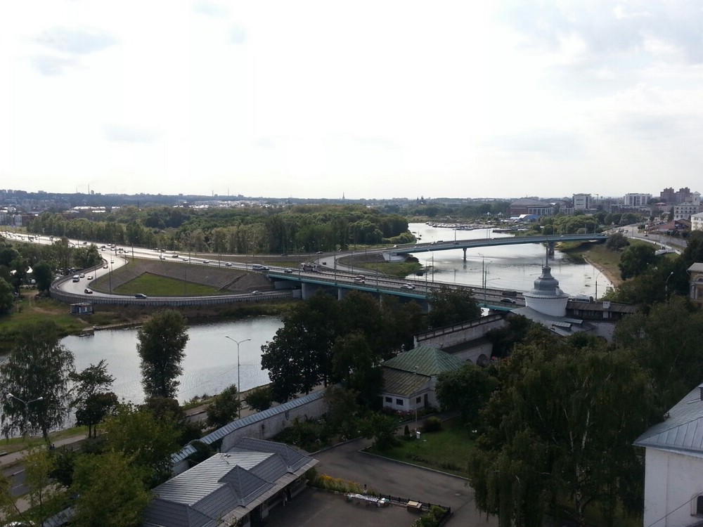 Мост через Которосль в Ярославле Мост через Которосль в Ярославле