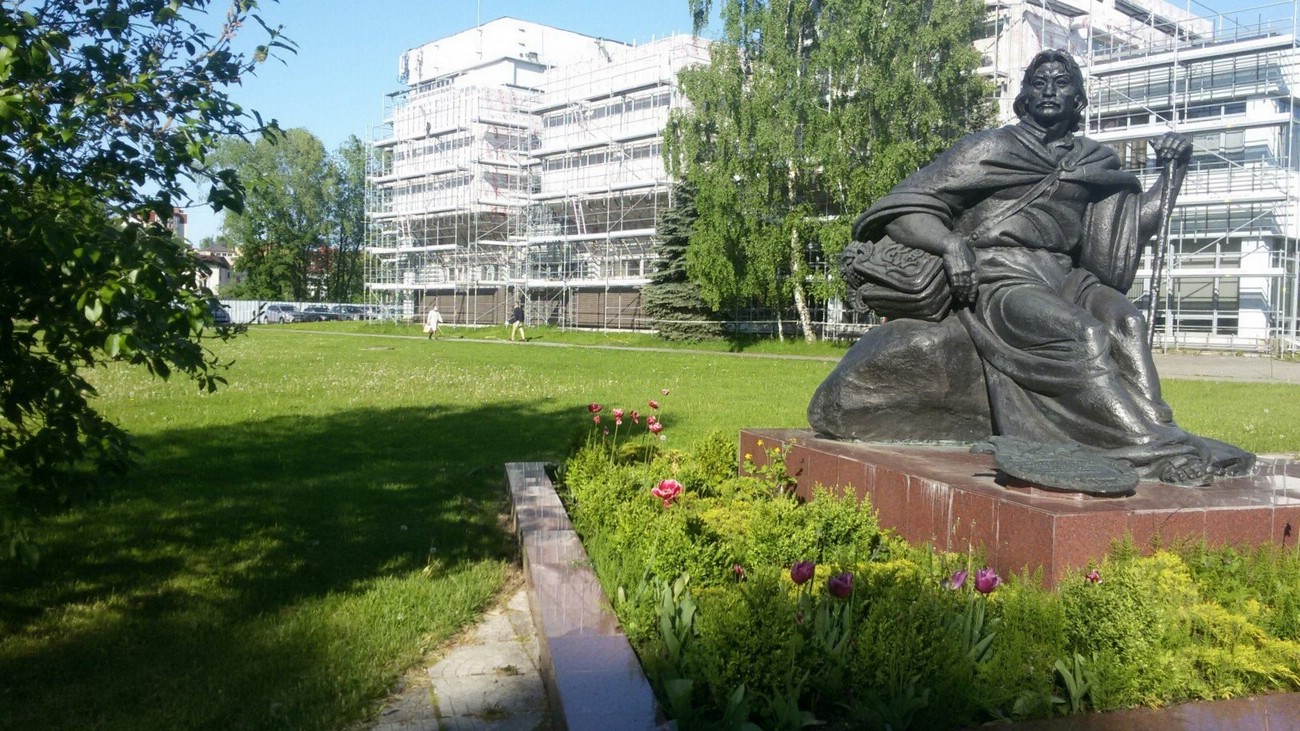Памятник Франциску Лукичу Скорине в Калининграде Памятник Франциску Лукичу Скорине в Калининграде