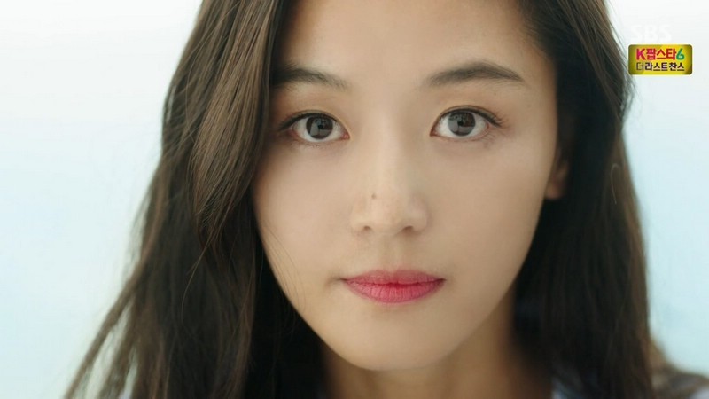 корейская актриса Чон Чжи Хён