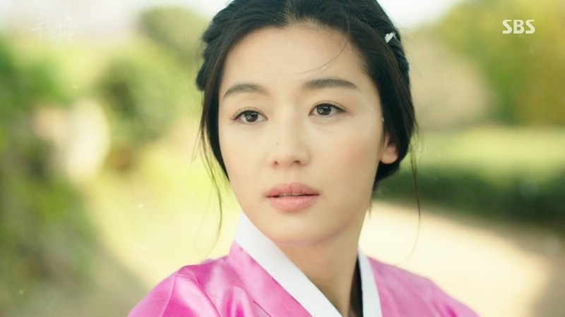 корейская актриса Чон Чжи Хён