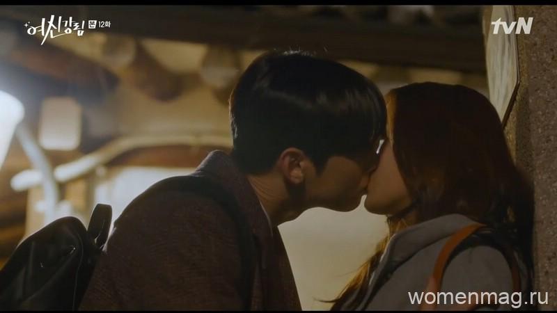 Поцелуй Чха Ын У и Мун Га Ён в сериале Истинная красота