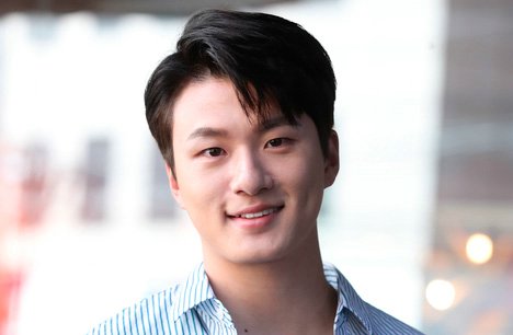 Син Сын Хо — список дорам и фильмов актёра Shin Seung Ho 신승호