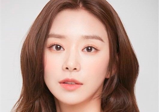 Ли Джу Бин — список дорам и фильмов актрисы Lee Joo Bin 이주빈
