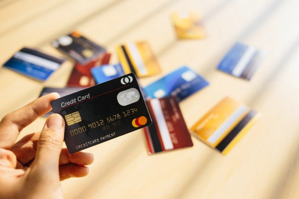 Самая выгодная кредитная карта: зачем оформлять, какие выгоды, интересные факты