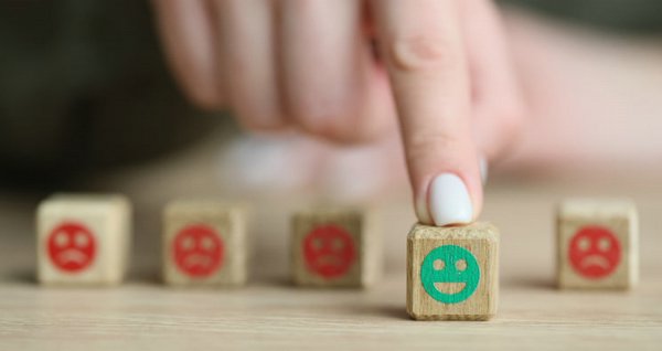 Как превратить негатив в позитив: рабочие способы изменить восприятие жизни