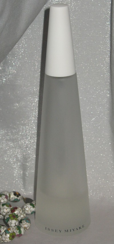 Дезодорант-спрей Issey Miyake, 100 мл. Отзыв