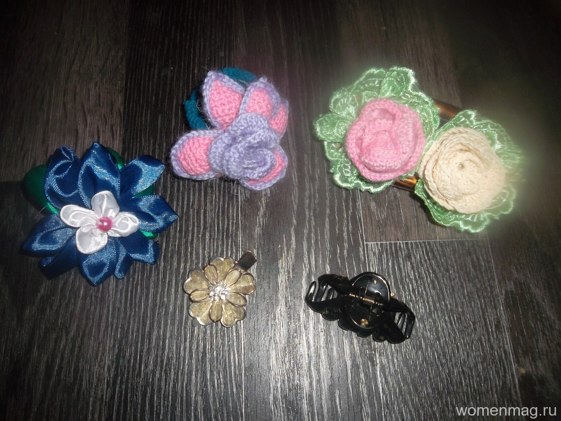 Вязанные украшения: колье из роз