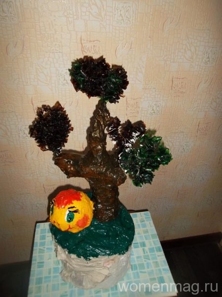Дерево из пластиковых бутылок и гипса своими руками