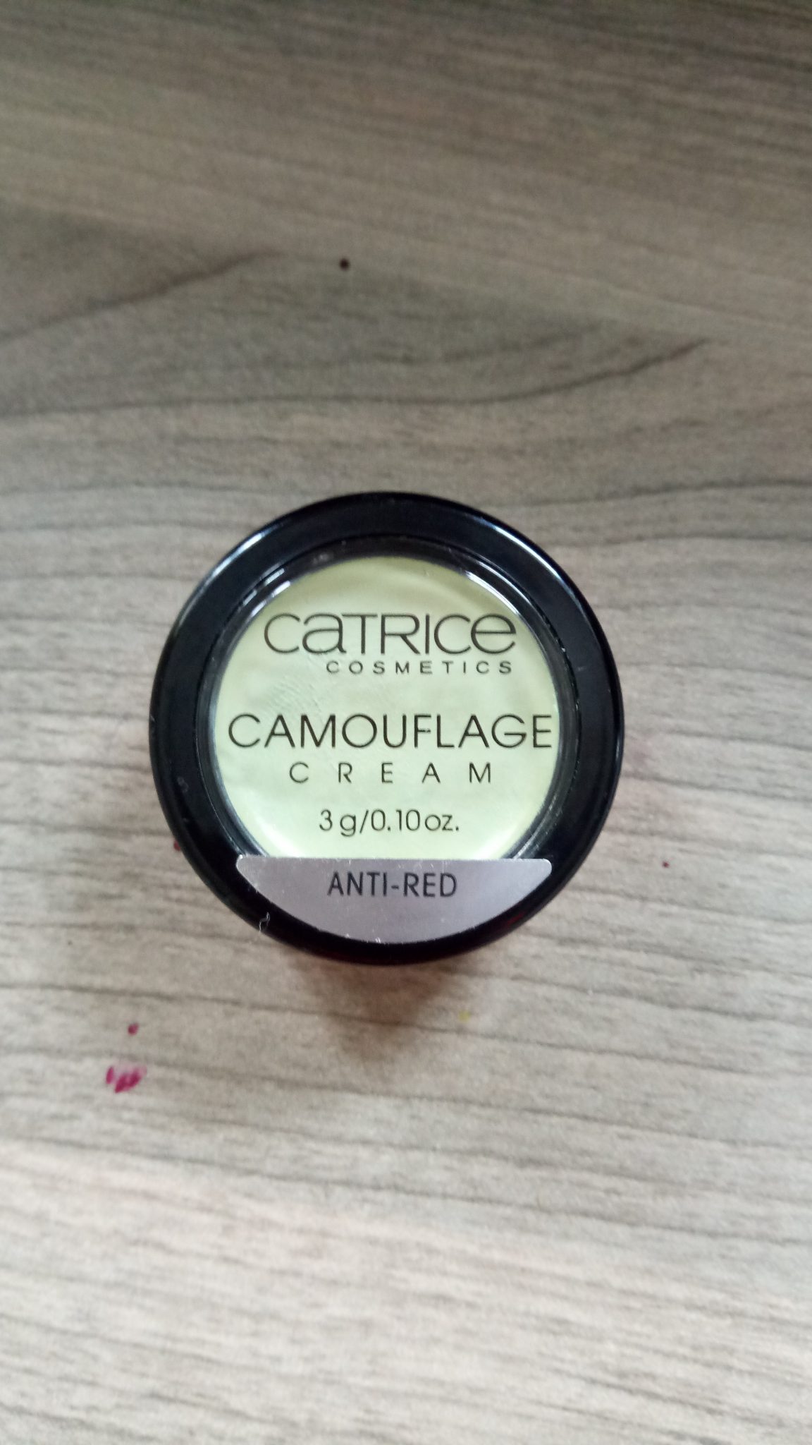Зеленый консилер от CATRICE. Отзыв.