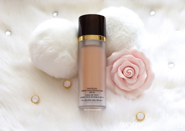 TOM FORD Traceless Perfecting Foundation