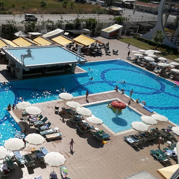 Senza The Inn Resort & SPA