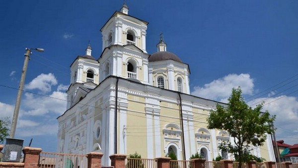 Католический храм Успения Богородицы в Астрахани